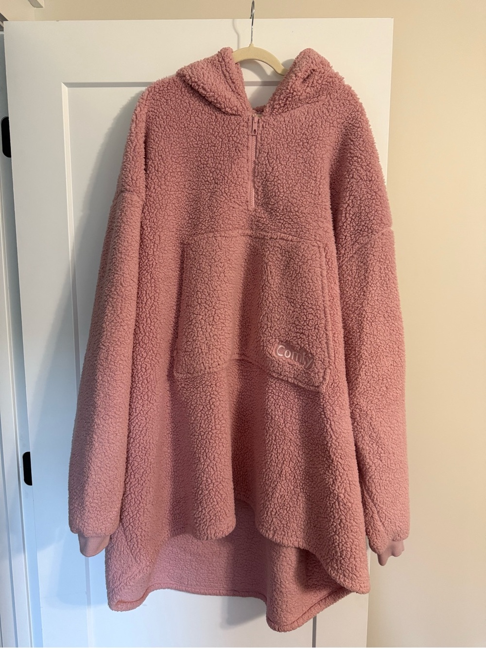 The Comfy Wearable Blanket